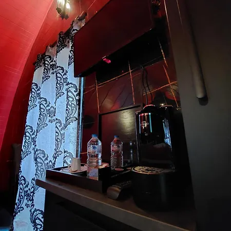 Chateau D'amenon A 35mn Du Circuit Du Mans Et 35mn De Tours 3*