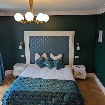 Chateau D'amenon A 35mn Du Circuit Du Mans Et 35mn De Tours 3* La Chapelle-aux-Choux