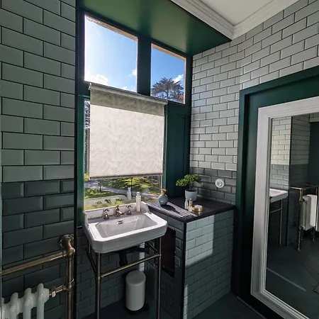 Chateau D'amenon A 35mn Du Circuit Du Mans Et 35mn De Tours Bed and Breakfast 3*