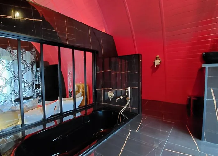 Chateau D'amenon A 35mn Du Circuit Du Mans Et 35mn De Tours Nocleg ze śniadaniem 3*