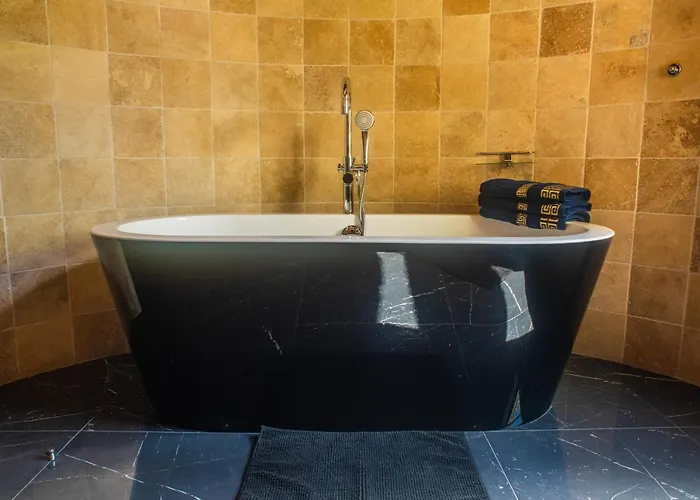 Chateau D'amenon A 35mn Du Circuit Du Mans Et 35mn De Tours La Chapelle-aux-Choux